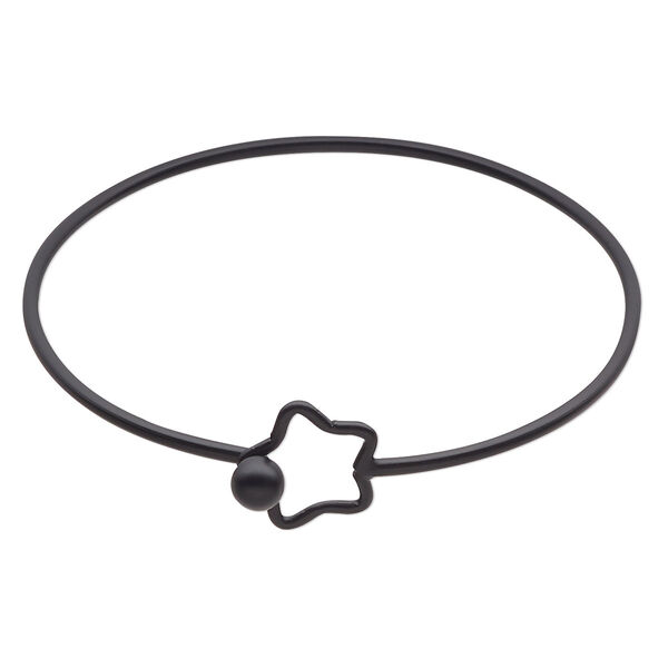 Bracelet, bangle, black-finished brass, 2mm wide, 7-1/2 inches with 16mm open star and hook closure. Sold individually. image number 0