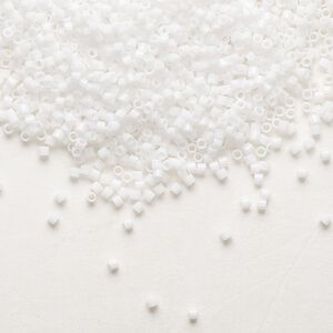 Seed bead, Delica®, glass, pkg/7.5g, #15 round, opaque white (DBS-0200).
