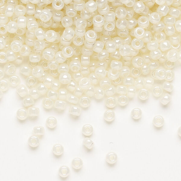 Seed bead, Miyuki, glass, pkg/250g, #8 rocaille, opaque luster white pearl (RR-512). image number 0