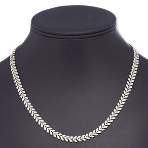 Necklace, epoxy and gold-plated brass, white, 6.5mm wide with wreath design, 18 inches with 2-inch extender chain and lobster claw clasp. Sold individually.