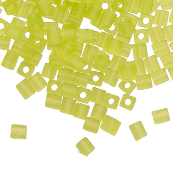 Seed bead, Miyuki, glass, pkg/25g, 3.5-3.7mm square, translucent frosted lime (SB-143F). image number 0