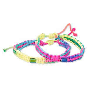 Bracelet, acrylic / nylon / silver-plated brass, multicolored, 9mm wide with color-changing bead, adjustable from 7-1/2 to 9 inches with wrapped knot closure. Sold per pkg of 2.