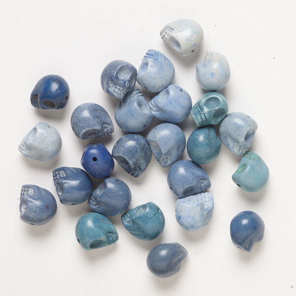 Bead mix, "howlite" (imitation) resin 1pkg25, opaque light to dark denim blue, 17x14mm-18x15mm skull. image number 0