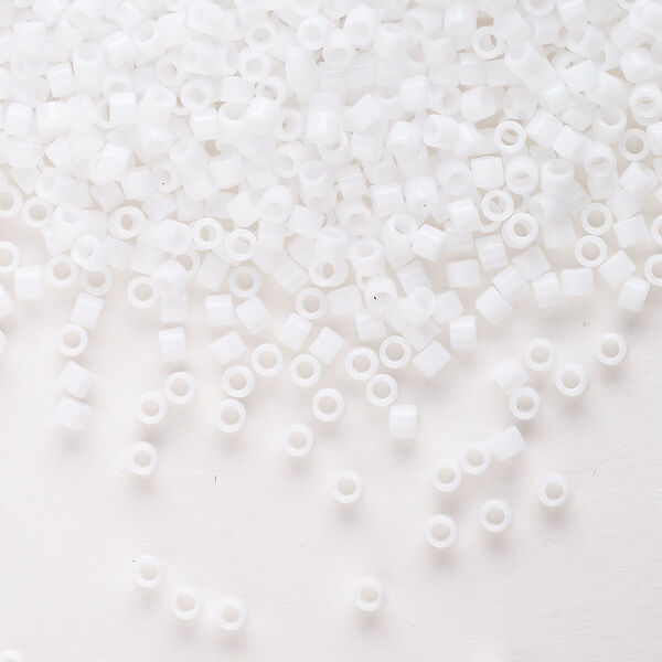 Seed bead, Delica®, glass, pkg/50g, #10 round, opaque white (DBM-0200). image number 0