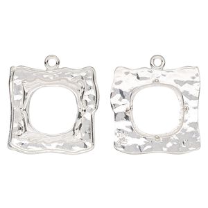 Drop, JBB Findings, sterling silver, 21x20mm single-sided uneven square with hammered texture and 12mm 4-prong cushion setting. Sold individually.