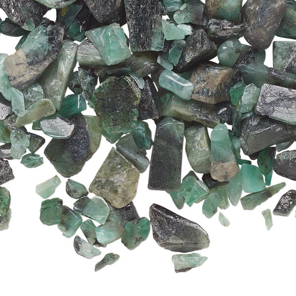 Inlay chip, emerald (oiled), mini undrilled chip, Mohs hardness 7-1/2 to 8. Sold per 1-ounce pkg. image number 0