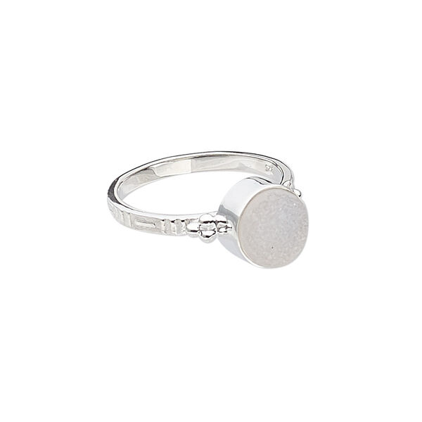 Ring, druzy (natural) and sterling silver, 9mm wide with round, size 7. Sold individually. image number 0