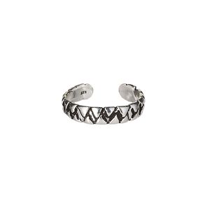 Toe ring, Create Compliments®, antiqued sterling silver, 4mm wide with triangle design, adjustable. Sold individually.