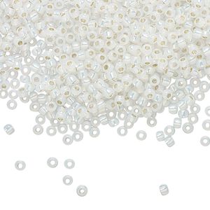 Seed bead, TOHO BEADS®, glass, pkg/50g, #11 round, translucent silver-lined milky white (TR-11-2100).