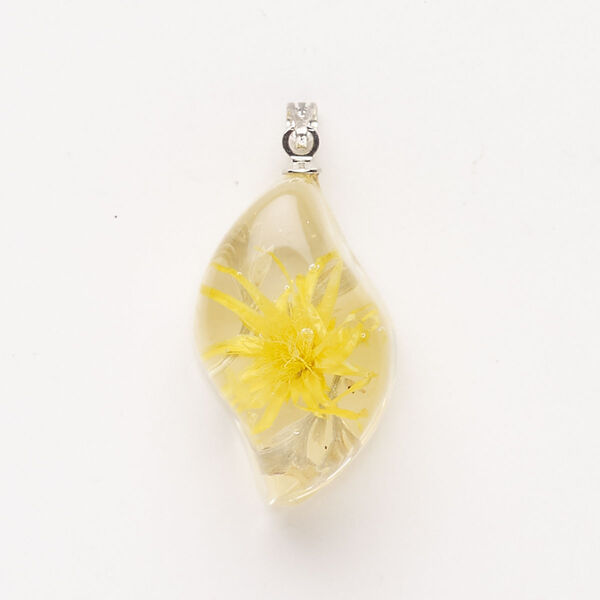 Pendant, "pewter" (zinc-based alloy) and resin, pkg/1, 24x14mm curve with flower, silver finish / yellow / clear. image number 0