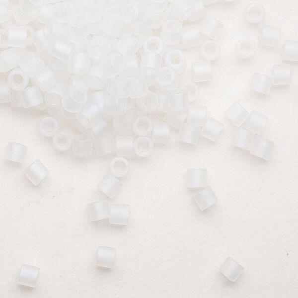 Seed bead, Delica®, glass, pkg/250g, #8 round, translucent matte rainbow crystal clear (DBL-0851). image number 0