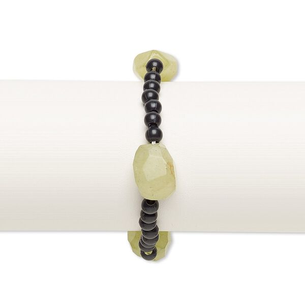 Bracelet, stretch, quartz (dyed) and acrylic, black and green, 5mm round and small to medium faceted tumbled nugget, 5-1/2 inches. Sold individually. image number 0