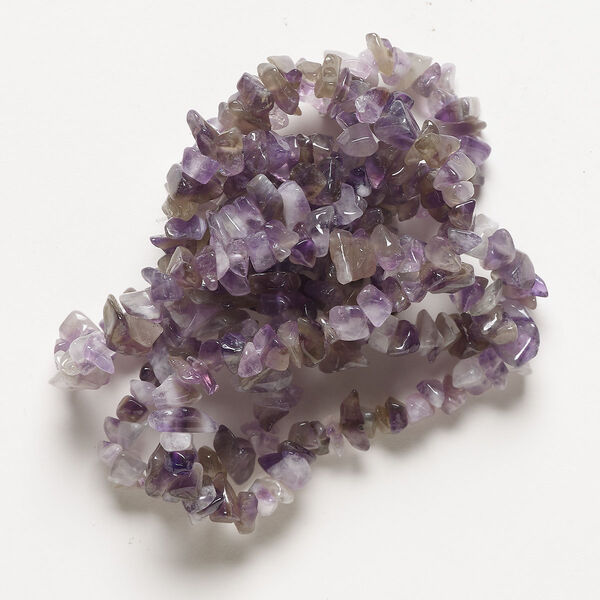 Amethyst 1pkg1, chip bead natural C grade, 32 inch small to large image number 0