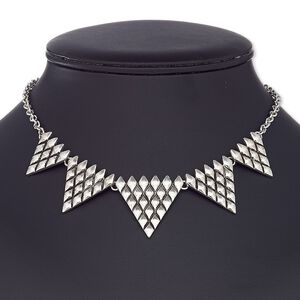 Necklace, antique silver-coated plastic with antique silver-plated steel and "pewter" (zinc-based alloy), 24x24x21mm-34x34x31mm graduated triangle, 16 inches with 2-1/2 inch extender chain and lobster claw clasp. Sold individually.