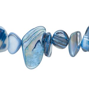 Bead, mother-of-pearl shell (dyed), ocean blue, small to extra-large chip, Mohs hardness 3-1/2. Sold per 30-inch strand.