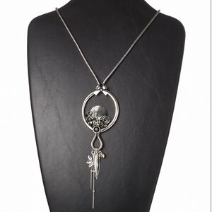 Necklace, black lip shell (natural) / glass rhinestone / enamel / antiqued silver-finished brass / "pewter" (zinc-based alloy) / steel, black and grey, 6-1/2 inch dangle with 70x51mm oval, 22 inches with 3-inch extender chain and lobster claw clasp. Sold individually.