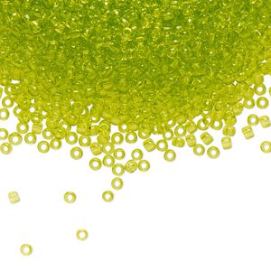 Seed bead, TOHO BEADS®, glass, pkg/250g, #11 round, transparent lime green (TR-11-4).