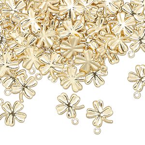 Charm, gold-plated brass, 8mm clover. Sold per pkg of 50.