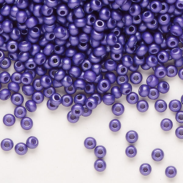 Seed bead, Preciosa Ornela Czech glass, pkg/50g, #8 rocaille, opaque PermaLux dyed lilac chalkwhite, (22015). image number 0