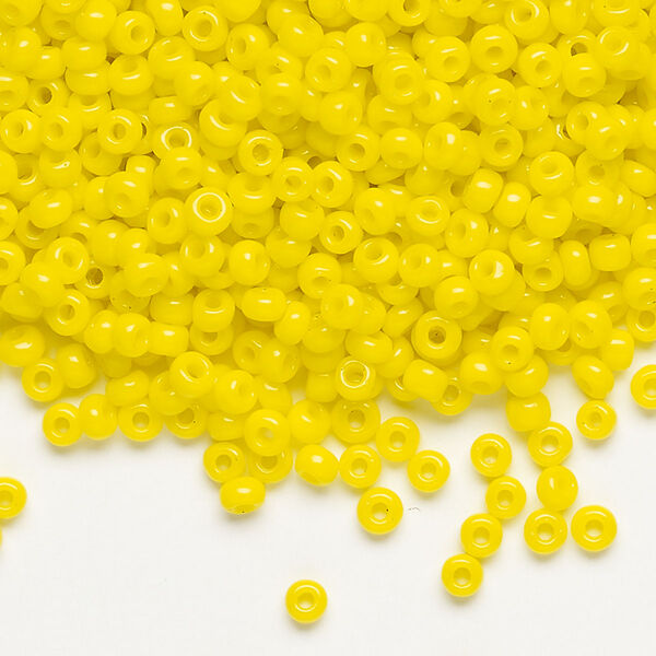 Seed bead, Dyna-Mites™, glass, opaque yellow, #8 round. Sold per 1/2 kilogram pkg. image number 0