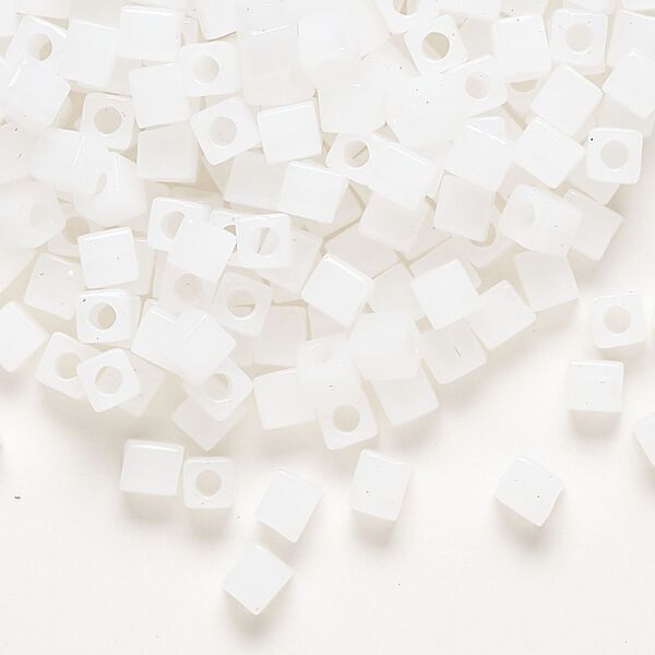 Seed bead, Miyuki, glass, pkg/25g, 3.5-3.7mm square, translucent opal white (SB-550). image number 0