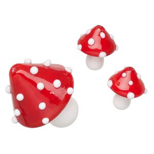 Bead, lampworked glass, opaque red and white, 31x25mm and 15x13mm mushroom. Sold per pkg of 3.