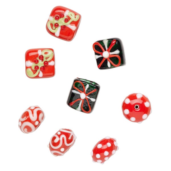 Bead assortment, lampworked glass 1pkg8, opaque red / white / green, 18x18mm/19x11mm present. image number 0
