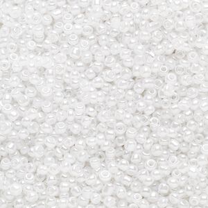 Seed bead, Ming Tree™, glass, pkg/1 pound, #11 round, opaque ceylon white.