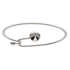 Bracelet, Almost Instant Jewelry®, bangle, imitation rhodium-finished brass, 17mm wide with SS39 rivoli glue-in setting and hook closure, 7-1/2 inches. Sold individually.