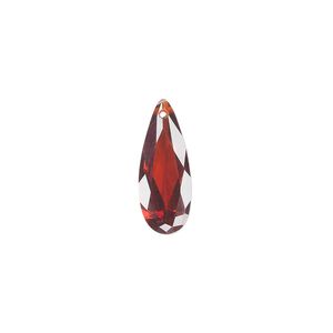 Drop, cubic zirconia, garnet red, 18x7mm hand-faceted teardrop, Mohs hardness 8-1/2. Sold per pkg of 2.