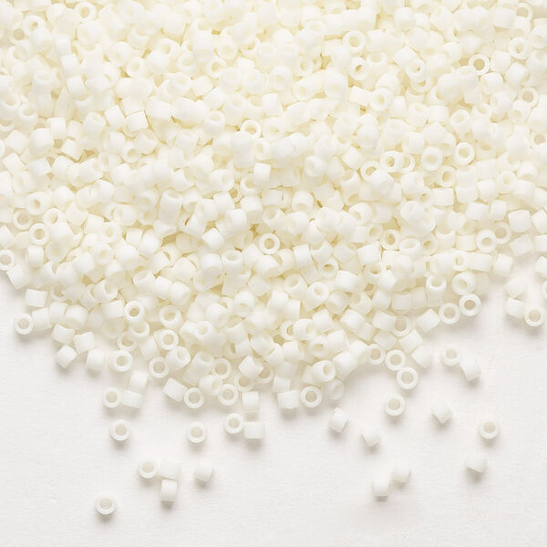 Seed bead, Delica®, glass, pkg/50g, #11 round, opaque matte glazed luster cream (DB-0352). image number 0