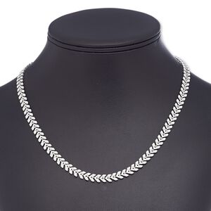 Necklace, epoxy and silver-finished brass, white, 6.5mm wide with wreath design, 18 inches with 2-inch extender chain and lobster claw clasp. Sold individually.