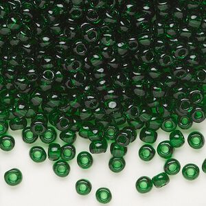 Seed bead, Dyna-Mites™, glass, transparent emerald green, #6 round. Sold per 1/2 kilogram pkg.