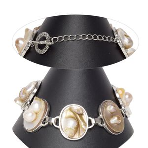 Bracelet, blister pearl shell (natural) and silver-plated "pewter" (zinc-based alloy), 25x20mm-27x21mm oval, 8 inches with textured toggle clasp. Sold individually.