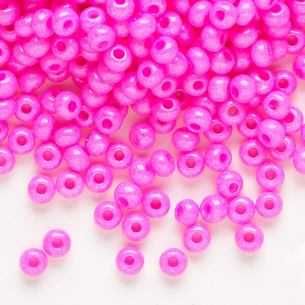 Seed bead, Preciosa Ornela Czech glass, pkg/50g, #6 rocaille, opaque pink luster chalkwhite, (16177). image number 0