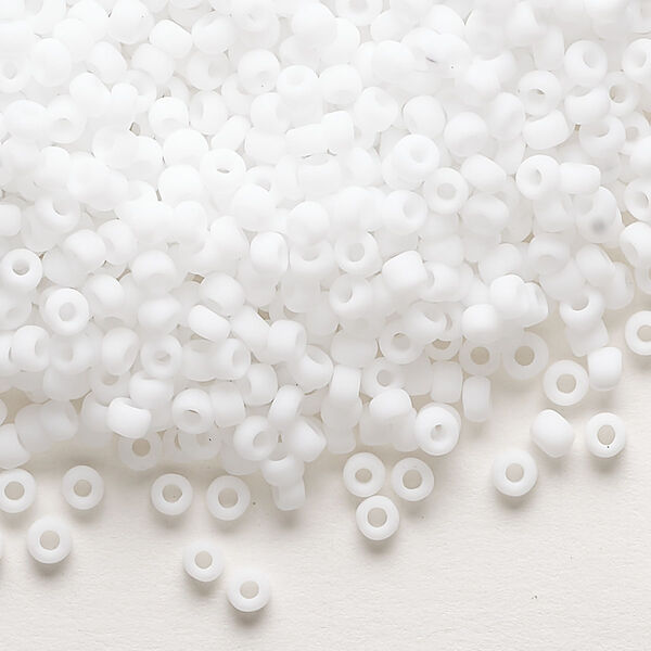 Seed bead, Dyna-Mites™, glass, opaque matte white, #8 round. Sold per 40-gram pkg. image number 0