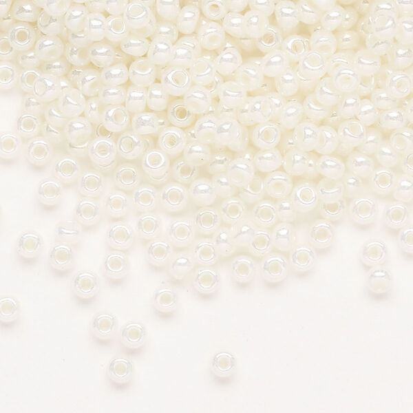 Seed bead, Preciosa Ornela Czech glass, pkg/500g, #8 rocaille, opaque pearl luster white, (47102). image number 0