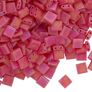 Seed bead, TILA®, glass, pkg/10g, 5mm full tila square, translucent matte rainbow light fire red, (TL-140FR).