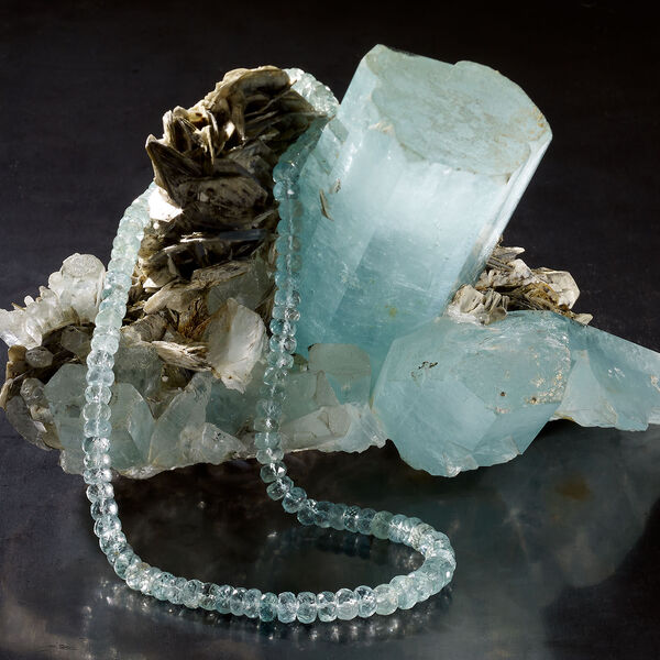 Aquamarine 1pkg1, faceted rondelle bead, 15.5 to 16 inch graduated 6x3mm-7.5x5mm image number 0