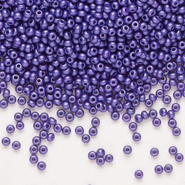 Seed bead, Preciosa Ornela Czech glass, pkg/500g, #11 rocaille, opaque PermaLux dyed lilac chalkwhite, (22015). image number 0