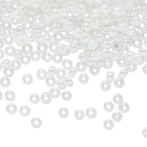 Seed bead, TOHO BEADS®, glass, pkg/50g, #8 round, opaque ceylon snowflake (TR-08-141).