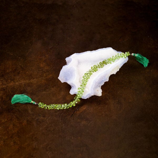 Peridot (natural) 1pkg1, hand-cut top-drilled faceted puffed teardrop bead natural, 8 inch 6x4mm image number 0