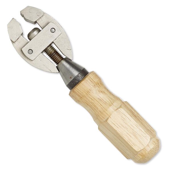 Hand vise, steel and wood, 5-1/4 x 1-1/2 inches with 1/4 inch jaw length and 15mm jaw width. Sold individually. image number 0