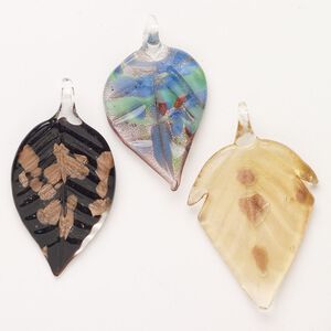 Random focal mix, lampworked glass, opaque and translucent mixed colors with silver-colored foil and copper-colored glitter, 41x24mm-60x42mm textured leaf. Sold per pkg of 3.