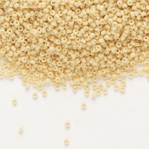 Seed bead, Miyuki, glass, pkg/250g, #15 rocaille, opaque pear, (RR-493).