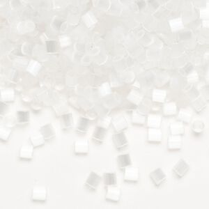 Seed bead, Dyna-Mites™, glass, translucent silk eggshell, #8 cut-off round. Sold per 40-gram pkg.