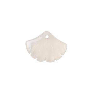 Chalcedony 1pkg1, carved double-sided ginkgo leaf drop natural 20x15mm