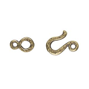 Clasp hook&eye 1pkg10 brass-plated pewter (tin alloy), 20x11mm hammered, TierraCast® antique 1-strand