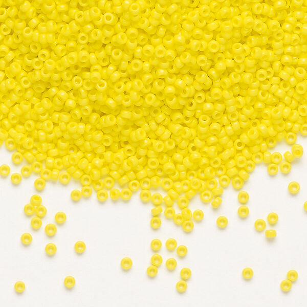 Seed bead, Miyuki, glass, pkg/35g, #15 rocaille, opaque yellow (RR-404). image number 0