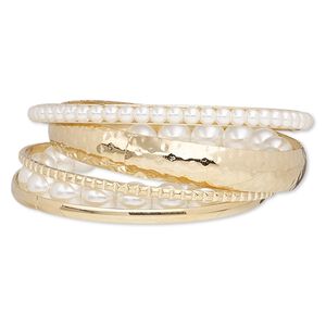 Bracelet, bangle and stretch, acrylic pearl and gold-finished steel, white, 3-12mm wide, 7-8 inches. Sold per 5-piece set.